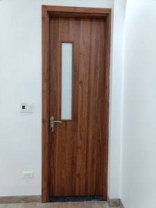 Ảnh cửa nhà vệ sinh