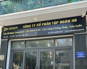 Showroom HB Door
